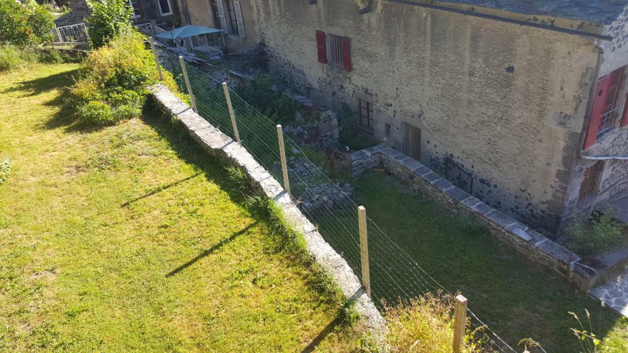 Relais Des Castors Bed & Breakfast Murat  Bagian luar foto