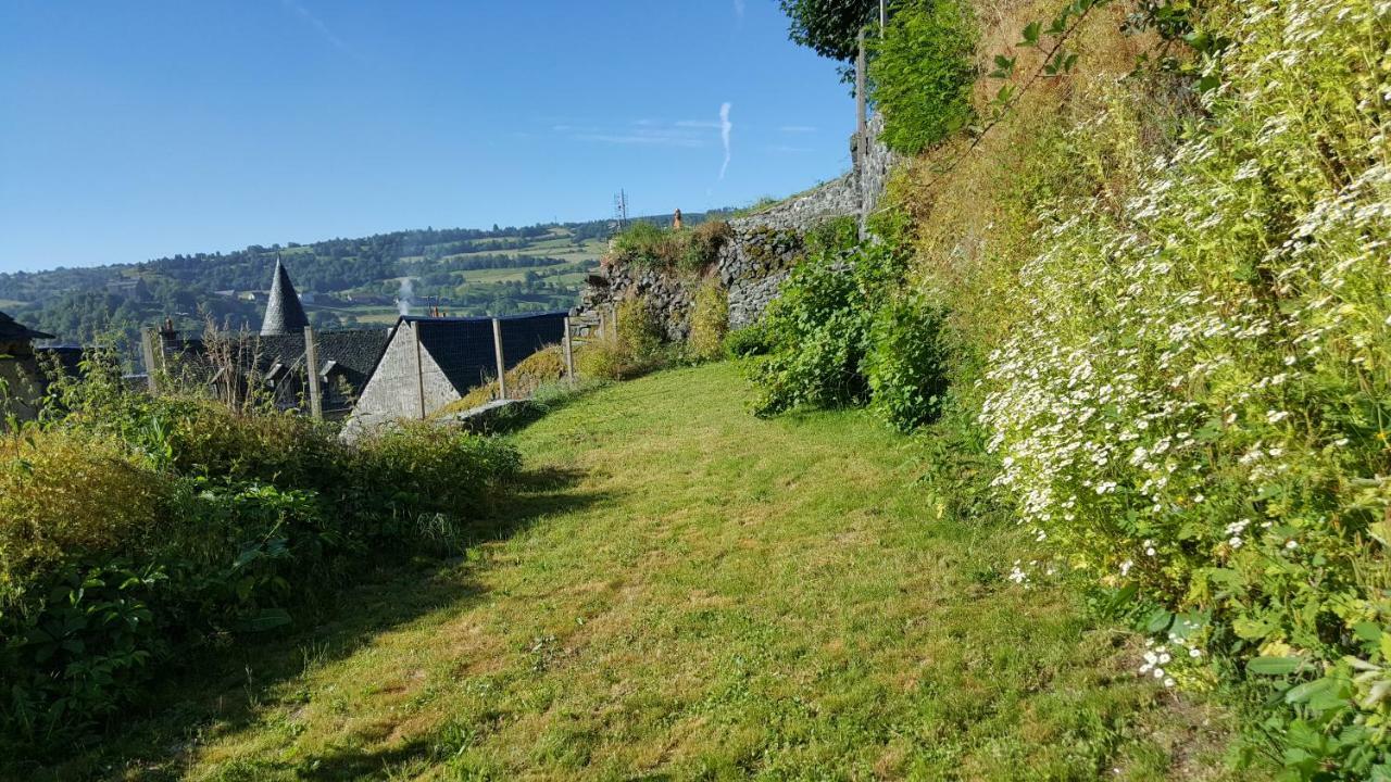 Relais Des Castors Bed & Breakfast Murat  Bagian luar foto