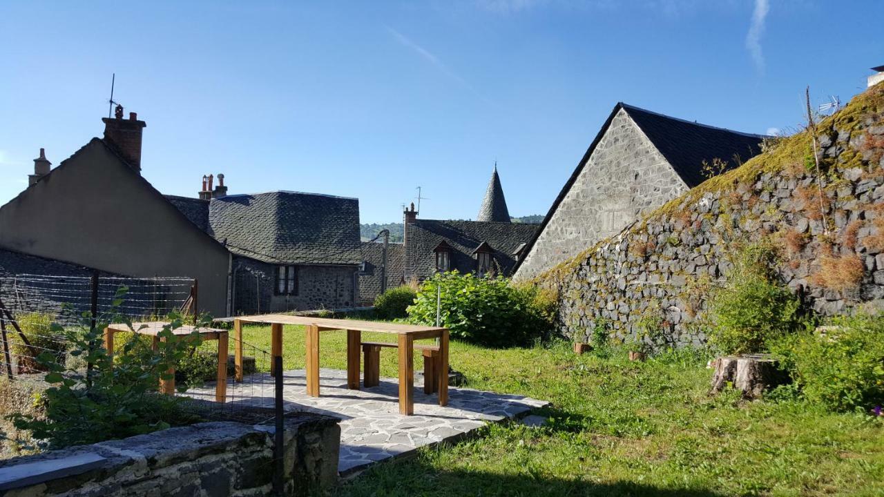 Relais Des Castors Bed & Breakfast Murat  Bagian luar foto