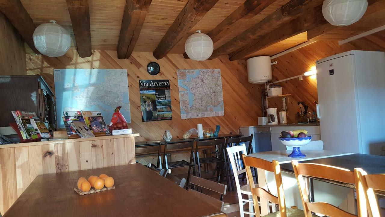 Relais Des Castors Bed & Breakfast Murat  Bagian luar foto