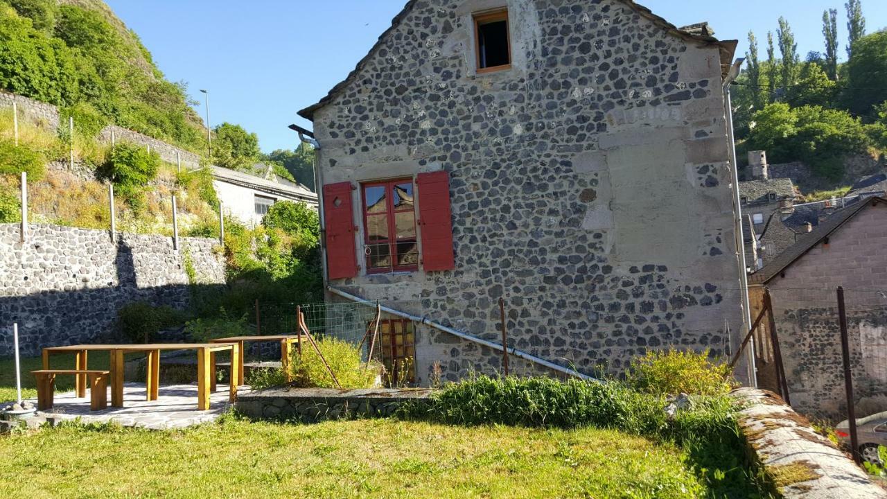 Relais Des Castors Bed & Breakfast Murat  Bagian luar foto