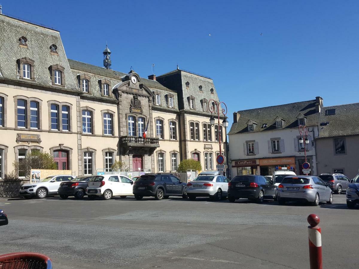 Relais Des Castors Bed & Breakfast Murat  Bagian luar foto
